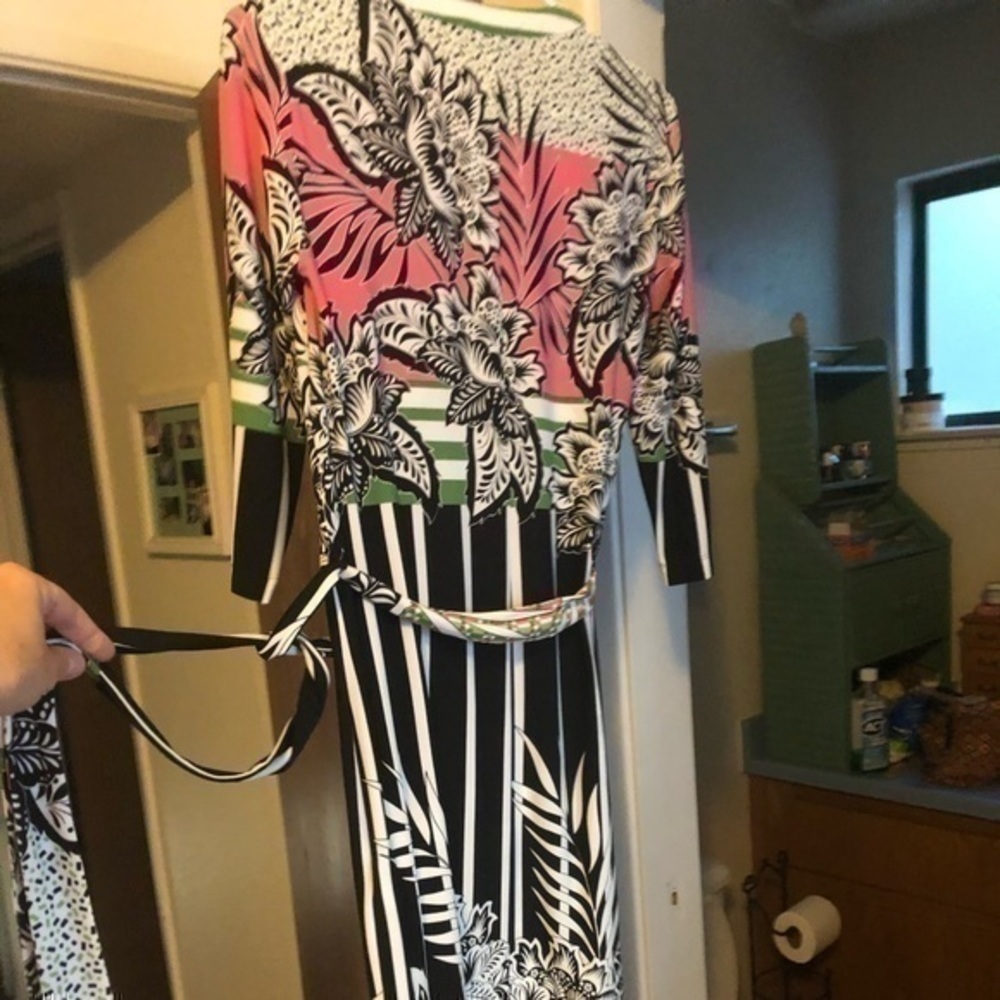 Donna Morgan Dress Size 6 - Picture 6 of 6